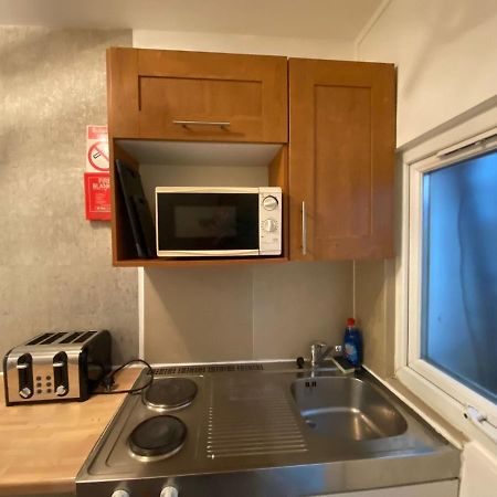 F1-Basement Studio Fits 3 Near Paddington Apartamento Londres Exterior foto